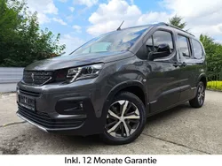 Gris platinium Gebraucht 2023 Peugeot Rifter GT Van / Kleinbus | 32.450 € (Teuer)