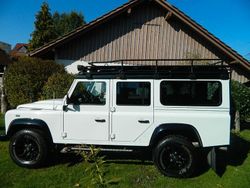 Weiß Gebraucht 2015 Land Rover Defender SE SUV | 58.500 € (Fairer Preis)