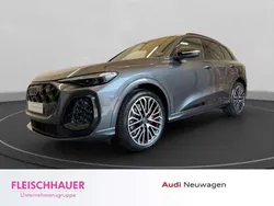 Grau Neu 2025 Audi SQ5 Advanced SUV | 99.575 €