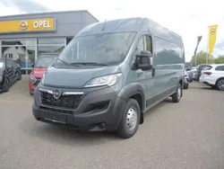 Grau Gebraucht 2023 Opel Movano Edition Van | 33.980 € (Teuer)
