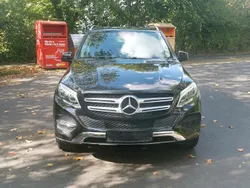 Schwarz Gebraucht 2016 Mercedes GLE350 SUV | 33.500 € (Etwas zu teuer)