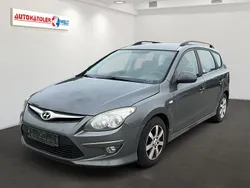 Grau Gebraucht 2010 Hyundai i30 Classic Kombi | 999 € (Guter Preis)