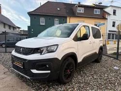 Weiß Gebraucht 2022 Peugeot Rifter Active Van / Kleinbus | 12.499 € (Etwas zu teuer)