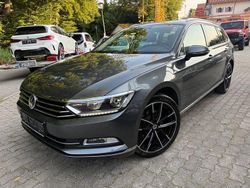 Grau Gebraucht 2016 VW Passat Highline Limousine | 11.990 € (Guter Preis)