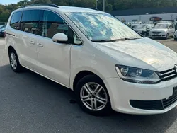 Weiß Gebraucht 2015 VW Sharan Comfortline Van / Kleinbus | 9.900 € (Superpreis)