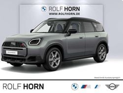 Smokey green metallic Gebraucht 2024 Mini Countryman Classic SUV | 33.930 € (Guter Preis)