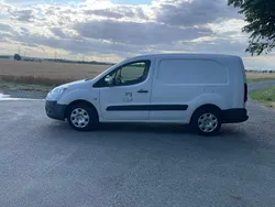 Weiß Gebraucht 2015 Peugeot Partner Van / Kleinbus | 4.990 € (Fairer Preis)