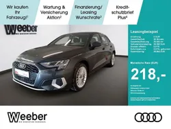 Manhattangrau (metallic) Gebraucht 2024 Audi A3 Sportback Ambiente Limousine | 26.390 € (Superpreis)