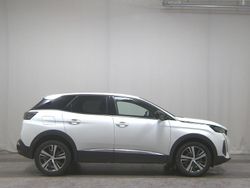 Weiss Gebraucht 2023 Peugeot 3008 Allure SUV | 15.680 € (Guter Preis)