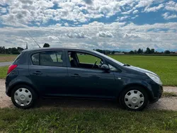 Blau Gebraucht 2011 Opel Corsa Kleinwagen | 3.000 €