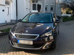 Violet Gebraucht 2015 Peugeot 308 Kombi | 8.300 € (Fairer Preis)