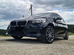 Schwarz Gebraucht 2018 BMW 218 Active Tourer Advantage Van / Kleinbus | 11.900 € (Guter Preis)