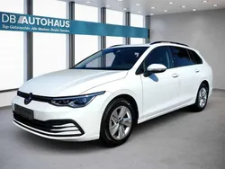 Weiß Gebraucht 2023 VW Golf VIII Life Kombi | 21.320 € (Guter Preis)