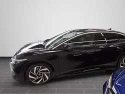 Grenadillschwarz metallic (metallic) Gebraucht 2025 VW ID.7 Pro Limousine | 46.950 € (Fairer Preis)