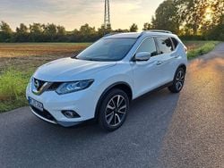 Weiß Gebraucht 2016 Nissan X-Trail Tekna SUV | 12.500 € (Guter Preis)
