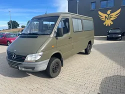 Grau Gebraucht 2003 Mercedes Sprinter Van | 21.990 €