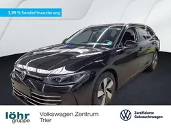 Grenadillschwarz metallic Gebraucht 2025 VW Passat Elegance Kombi | 39.980 € (Fairer Preis)