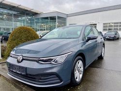 Grau Gebraucht 2023 VW Golf Life Limousine | 24.000 € (Fairer Preis)