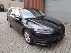 Schwarz Gebraucht 2022 Skoda Octavia Clever Kombi | 17.990 € (Superpreis)
