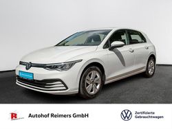 Pure white Gebraucht 2022 VW Golf VIII Life Limousine | 20.690 € (Fairer Preis)
