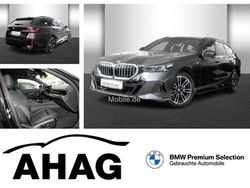 Grau Gebraucht 2024 BMW 520 M Sport Kombi | 53.840 € (Fairer Preis)