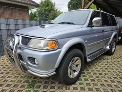Silber Gebraucht 2005 Mitsubishi Pajero SUV | 15.999 €