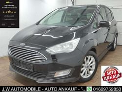Iridiumschwarz metallic Gebraucht 2016 Ford C-MAX Titanium Van / Kleinbus | 8.499 € (Fairer Preis)