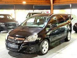 Schwarz Gebraucht 2008 Opel Zafira Sport Van / Kleinbus | 5.916 € (Teuer)