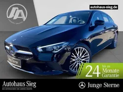 Nachtschwarz Gebraucht 2022 Mercedes CLA220 Progressive Limousine | 30.684 € (Superpreis)