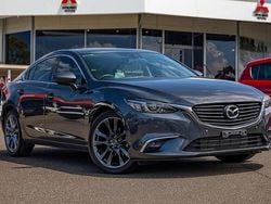 Grau Gebraucht 2017 Mazda 6 Nakama Limousine | 27.800 €