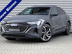 Grau Gebraucht 2024 Audi Q8 e-tron Advanced SUV | 59.900 € (Etwas zu teuer)