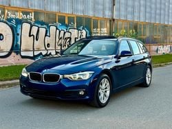 Blau Gebraucht 2016 BMW 325 Sport Line Kombi | 11.799 €