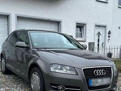 Grau Gebraucht 2011 Audi A3 S-Line Limousine | 6.599 € (Fairer Preis)