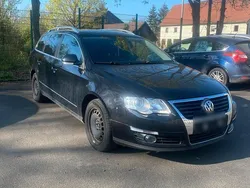 Schwarz Gebraucht 2006 VW Passat Kombi | 1.200 € (Superpreis)