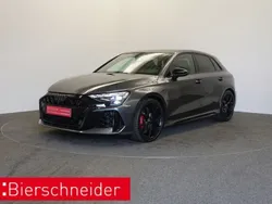 Grau Neu 2025 Audi RS3 Sportback Ambiente Kleinwagen | 68.750 € (Superpreis)