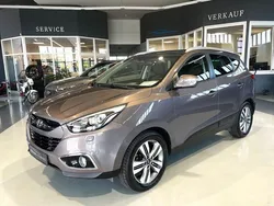 Braun Gebraucht 2015 Hyundai ix35 SUV | 12.310 € (Etwas zu teuer)