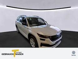 Weiß Gebraucht 2022 Skoda Kodiaq SportLine SUV | 33.880 € (Guter Preis)