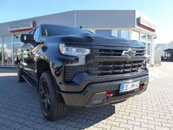 Schwarz Gebraucht 2025 Chevrolet Silverado LT SUV | 73.990 € (Superpreis)