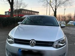Silber Gebraucht 2010 VW Polo Highline Kombi | 4.890 € (Fairer Preis)
