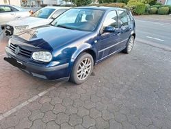 Blau Gebraucht 2000 VW Golf IV Basis Limousine | 1.400 € (Guter Preis)