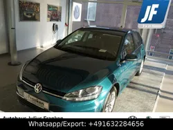 Pfauengrün (metallic) Gebraucht 2018 VW Golf VII Comfortline Limousine | 12.666 € (Guter Preis)
