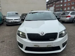 Weiß Gebraucht 2014 Skoda Octavia RS Limousine | 9.900 € (Superpreis)