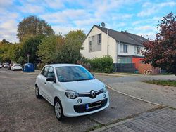 Weiß Gebraucht 2017 Renault Twingo Life Kleinwagen | 5.700 € (Fairer Preis)