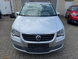 Silber Gebraucht 2009 VW Touran Freestyle Van / Kleinbus | 5.499 € (Fairer Preis)