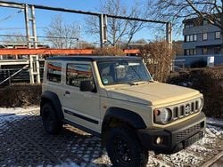 Beige Gebraucht 2023 Suzuki Jimny SUV | 31.500 € (Fairer Preis)