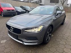 Grau Gebraucht 2017 Volvo V90 Momentum Kombi | 21.900 € (Fairer Preis)