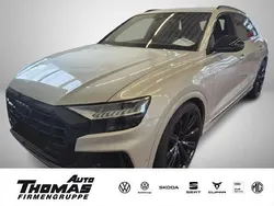 Grau Gebraucht 2021 Audi Q8 S-Line SUV | 58.280 € (Guter Preis)