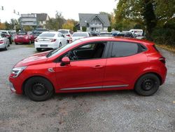 Rot Gebraucht 2020 Renault Clio V Intens Limousine | 9.999 € (Superpreis)