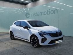 Weiß Gebraucht 2024 Renault Clio V Techno Limousine | 21.499 € (Etwas zu teuer)