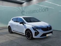 Weiß Neu 2024 Renault Clio V Techno Limousine | 21.499 € (Teuer)